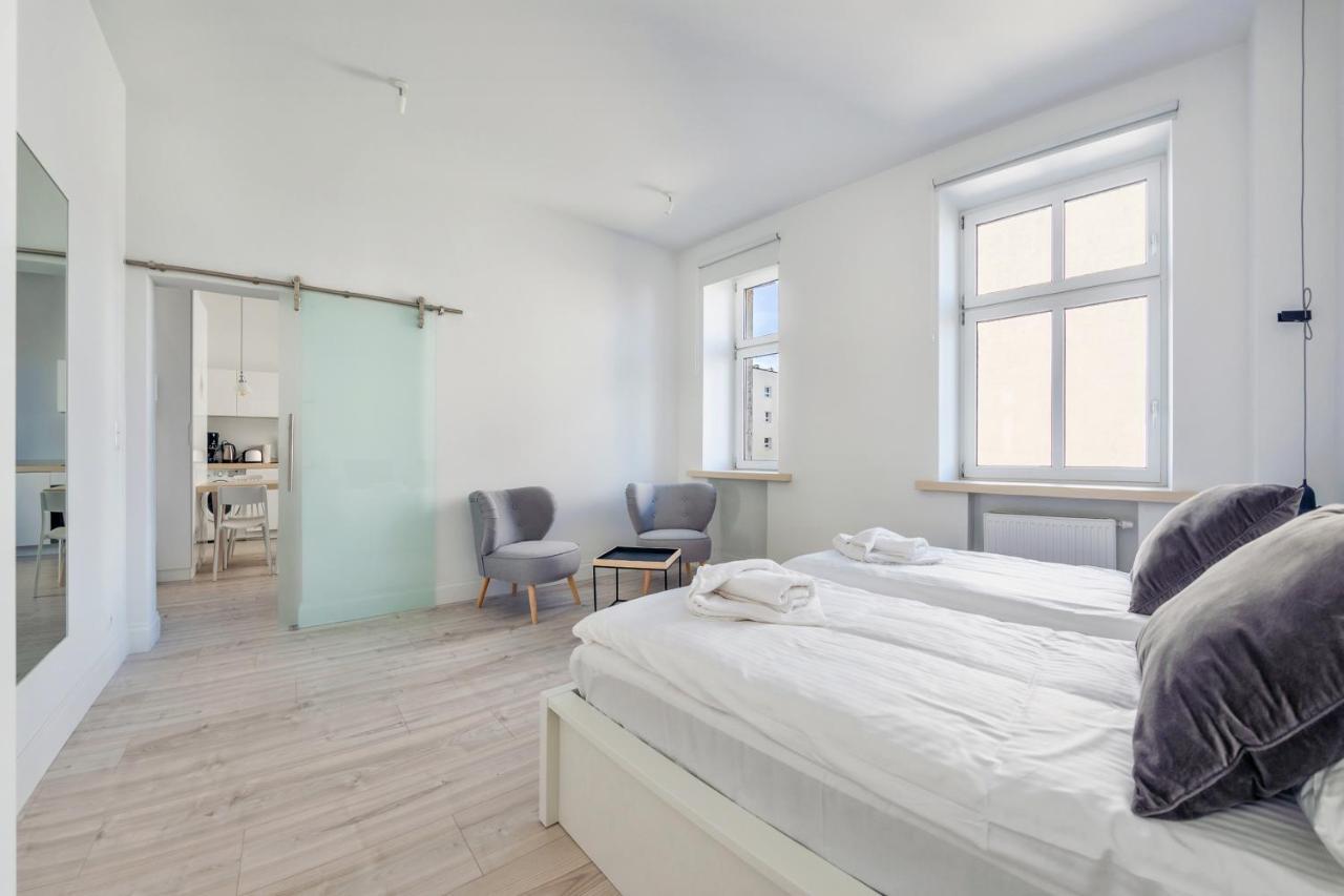 Apartamenty Sun & Snow Swietojanska Gdynia Centrum Exteriör bild